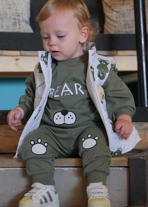 ست لباس راحتی جلیقه دار اکسسوار دو نخ کودک پفدار خرس کوچولو پسر برند Jikko Baby کد 1700383870