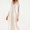 لباس شب پنبه ای پوشیده شیری زنانه برند Magic Form کد 1701222868