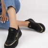 کفش اسپرت اسنیکر راحت ارتوپدیک شاد بند دار روزانه زنانه برند Muggo کد 1713882377